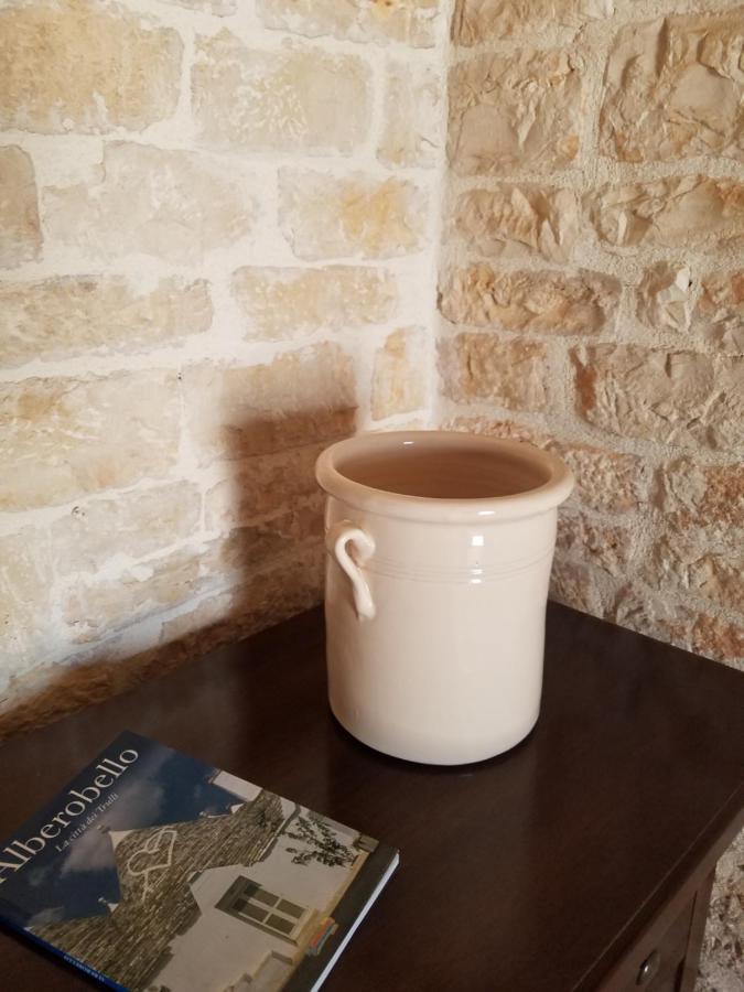 אלברובלו Antico Trullo Immerso Nella Campagna מראה חיצוני תמונה