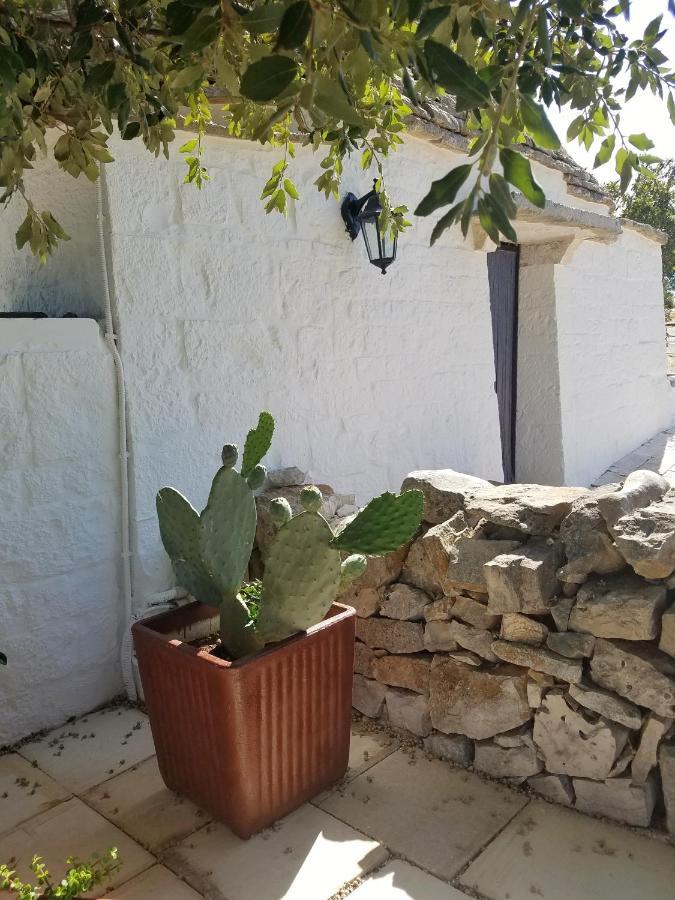אלברובלו Antico Trullo Immerso Nella Campagna מראה חיצוני תמונה