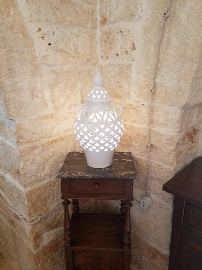 אלברובלו Antico Trullo Immerso Nella Campagna מראה חיצוני תמונה